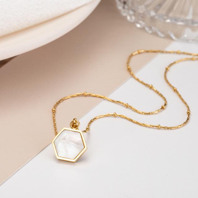 Colar de aço inoxidável com pingentes de concha para mulheres, pingentes geométricos pretos e brancos, colar de ouro rosa, joias da moda hexagonal