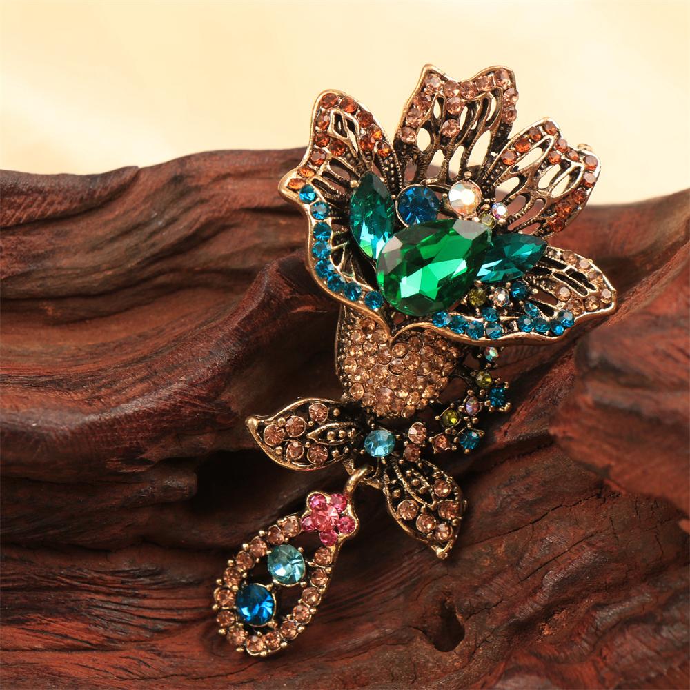 Vintage Baroque Luxury Flower Tassel Design Men's Women's Brooch Pins, Jewelry Accessories, Wedding Holiday Party Gifts