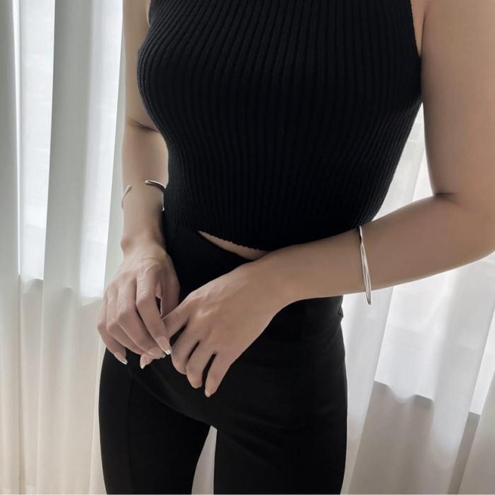 [Seol Sera] 925 Sterling Silver 5mm Bold Open Bangle Bracelet (S8626641)