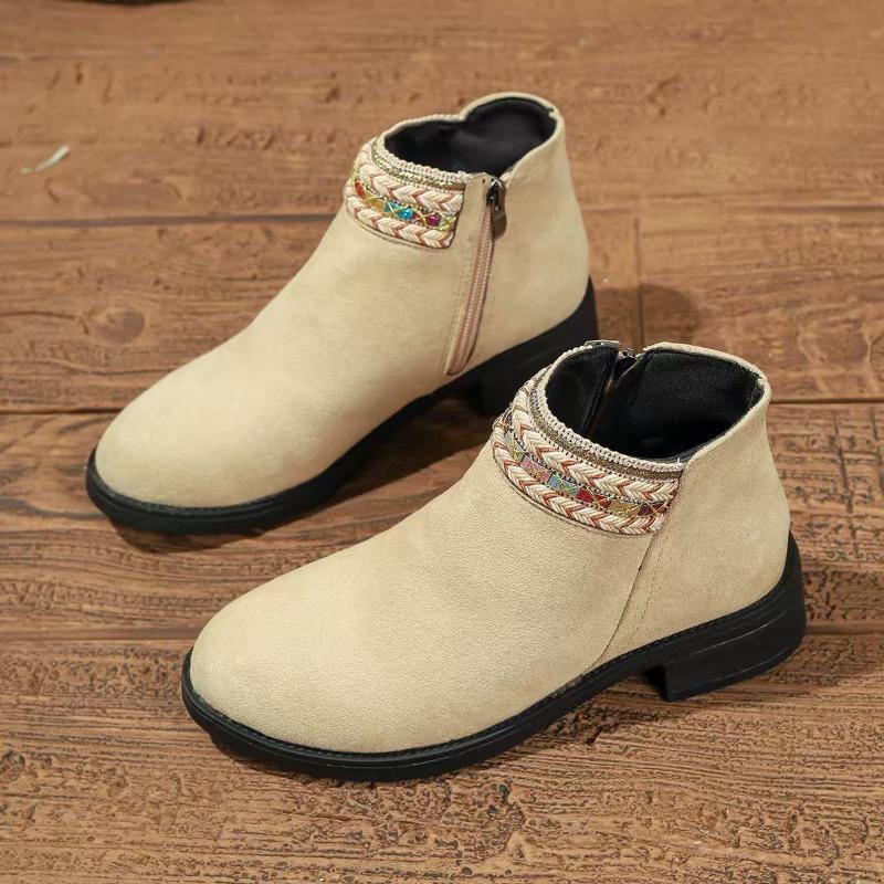 2025 New Roman-Style Bohemian Women's Boots - Plus Size Round-Toe Short Boots