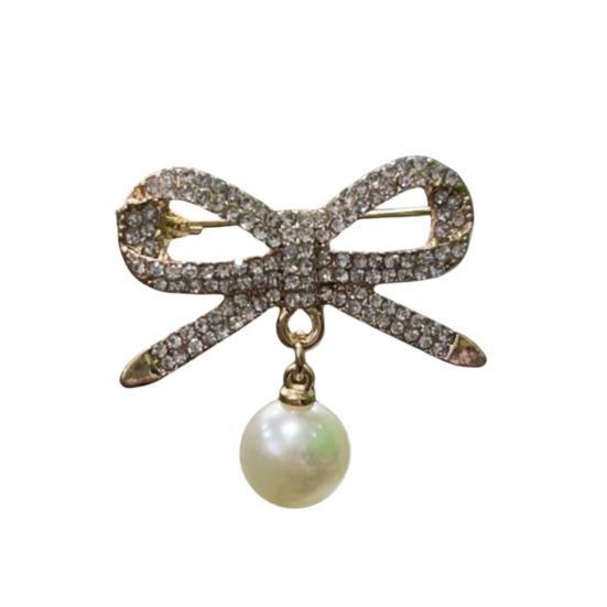Women Brooch Bowknot Shape Anti-Rust Finish Shawl Clip with Faux Pearl Rhinestones Inlaid Sweaters Scarves Jackets Decorative Anti-exposure Pin