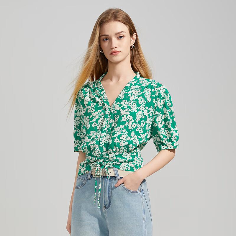 TaTu Women's Floral V-Neck Short Sleeve Blouse