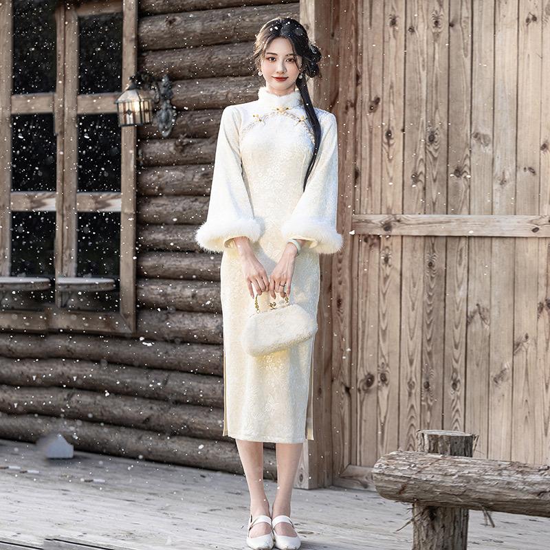 White velvet national style Suzhou long-sleeved improved cheongsam winter thick women's new Chinese style 1011 new retro autumn and winter