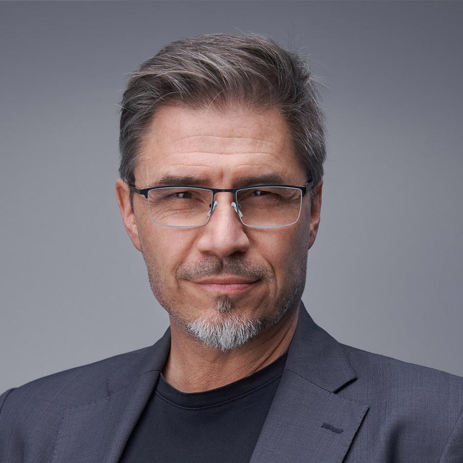 Blaulicht Lesebrille Herren Computerbrille Blendschutz Metallrahmen mit Federscharnier UV400 Schutz Augenbelastung Linderung