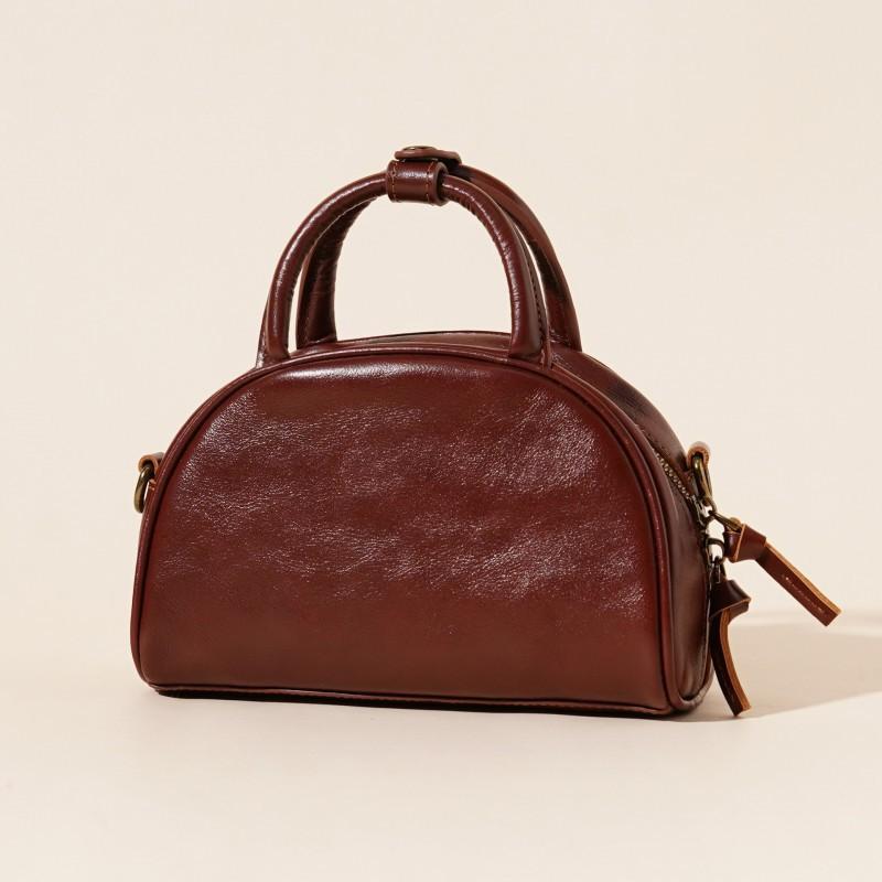 Pravá kůže 2025 Trendy Retro Malá čtvercová taška Všestranná Jednoramenná Crossbody Kabelka Populární Bowlingové Ženy