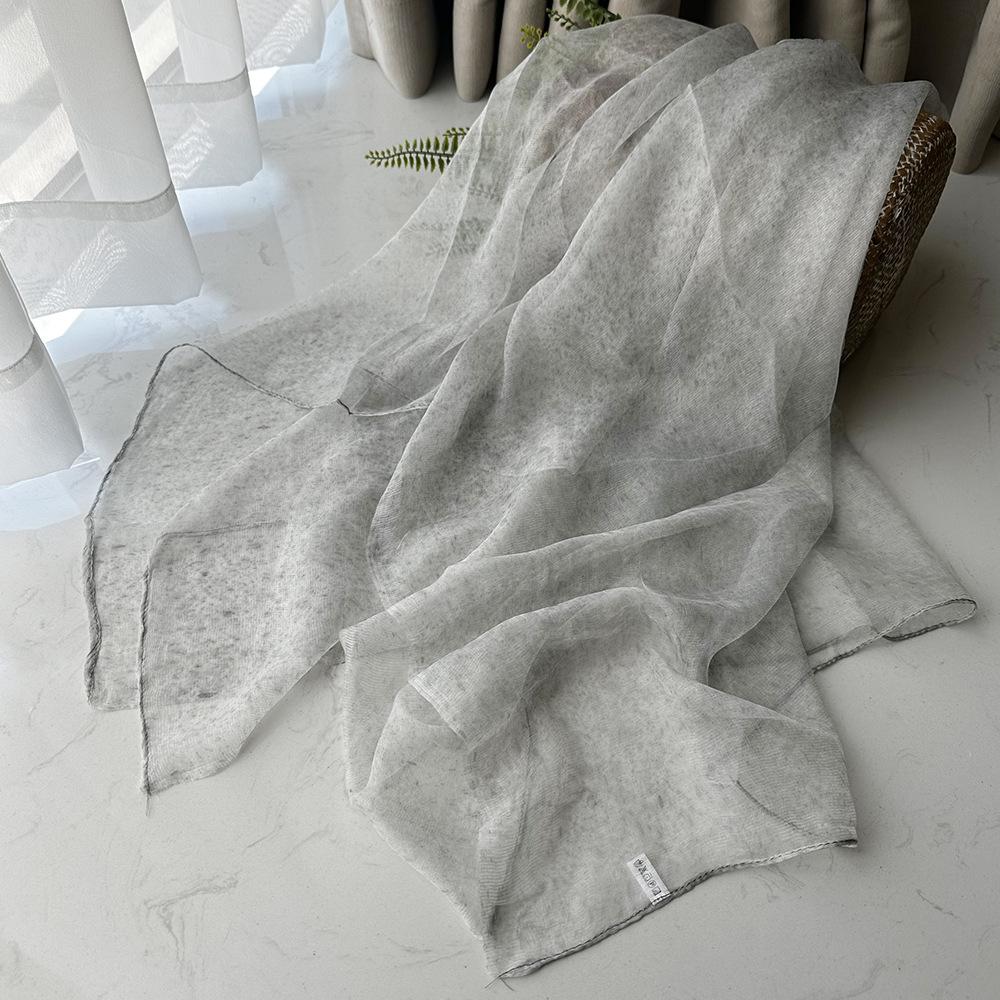 New Fashion Blended Square Silk Scarf Light Soft Neck Warm Female Silk Scarves Shawl