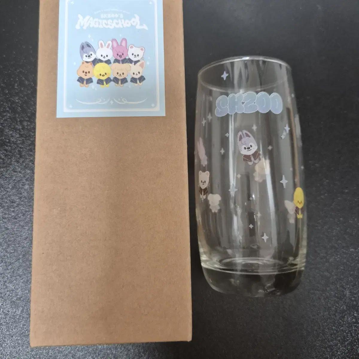 

Straykids Пусан Кафе Магическая школа Чашка Straykids Skzoo