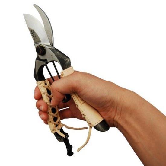 Mikikajiya Village Type Improved Pruning Shears 8 Inch Gold Stop TS060