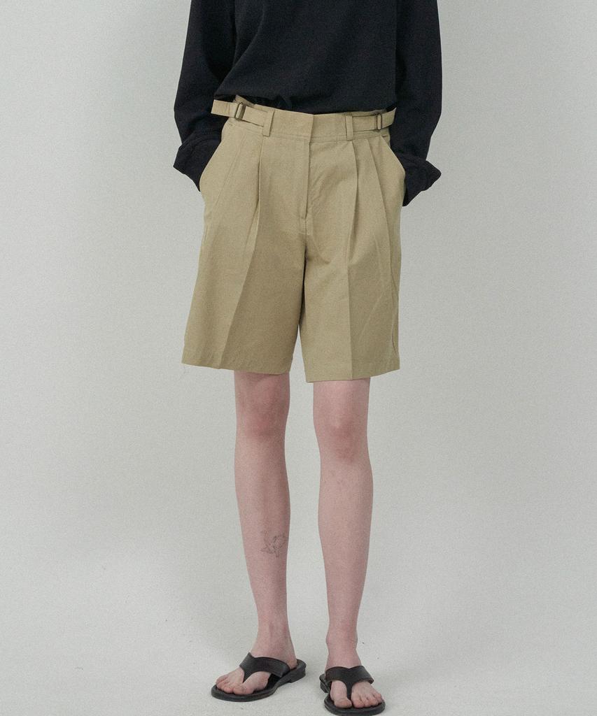 MOTT Cotton Buckle Shorts-Khaki-Beige