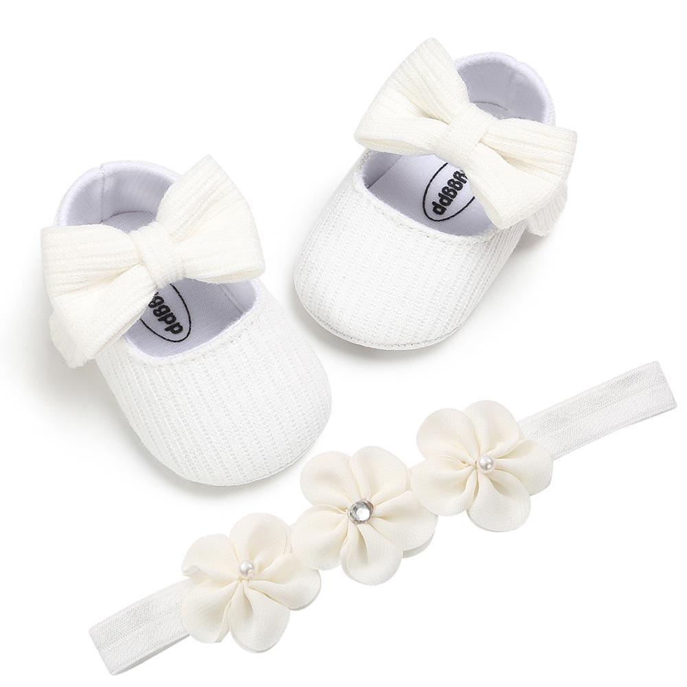 Soft Wool Princess Baby Girl Shoes with Small Flower, Ideal for 0-1 Year Olds