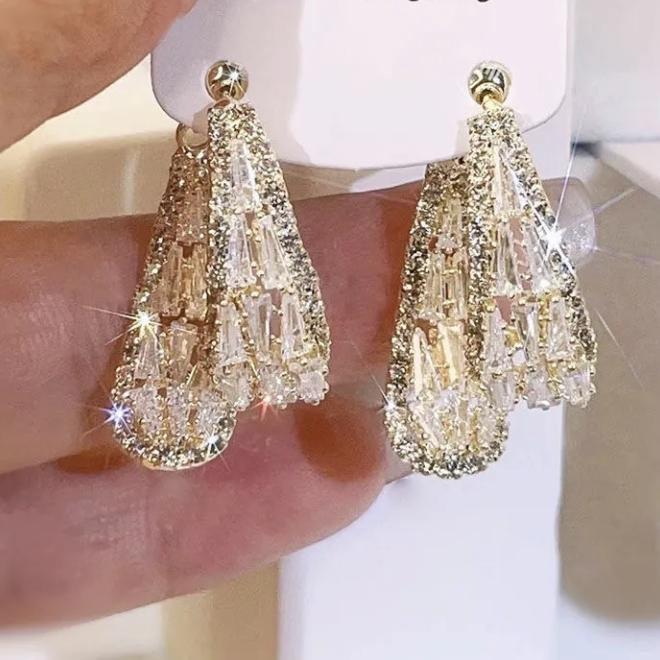 Luxurious zircon front-back cross arc water drop earrings female high-end exquisite wild fashion temperament personalized earrings