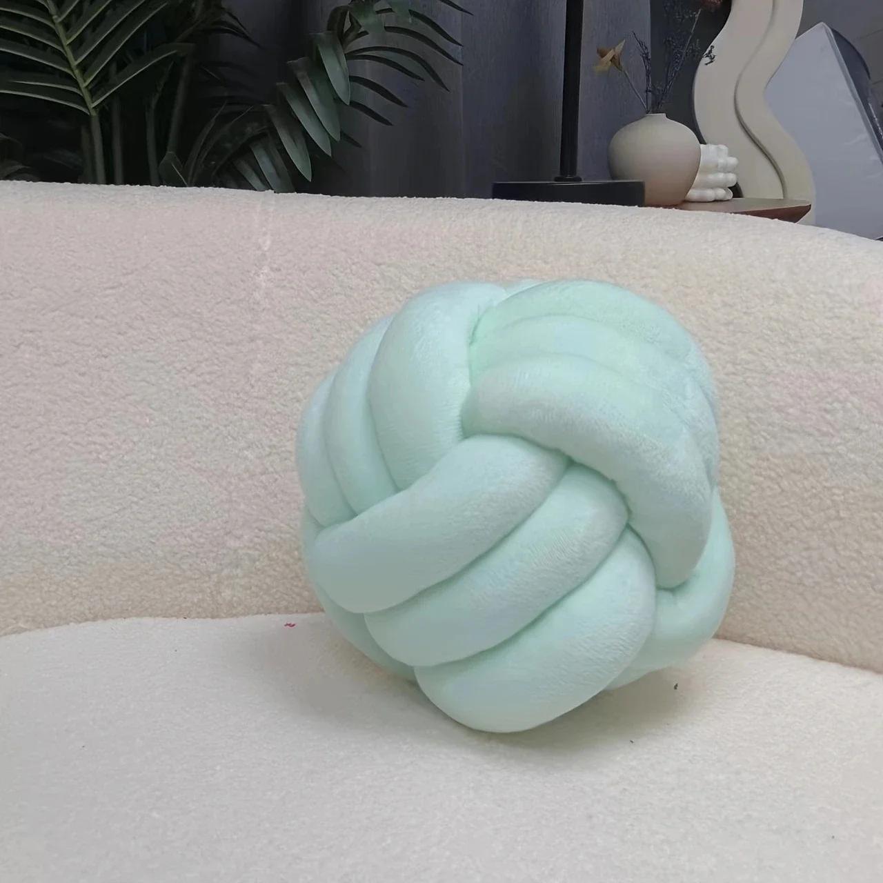 

1pc-Handwoven knotted ball pillow, soft home decoration, plush pillow, round throw pillow, bed knotted pillow S зелёный