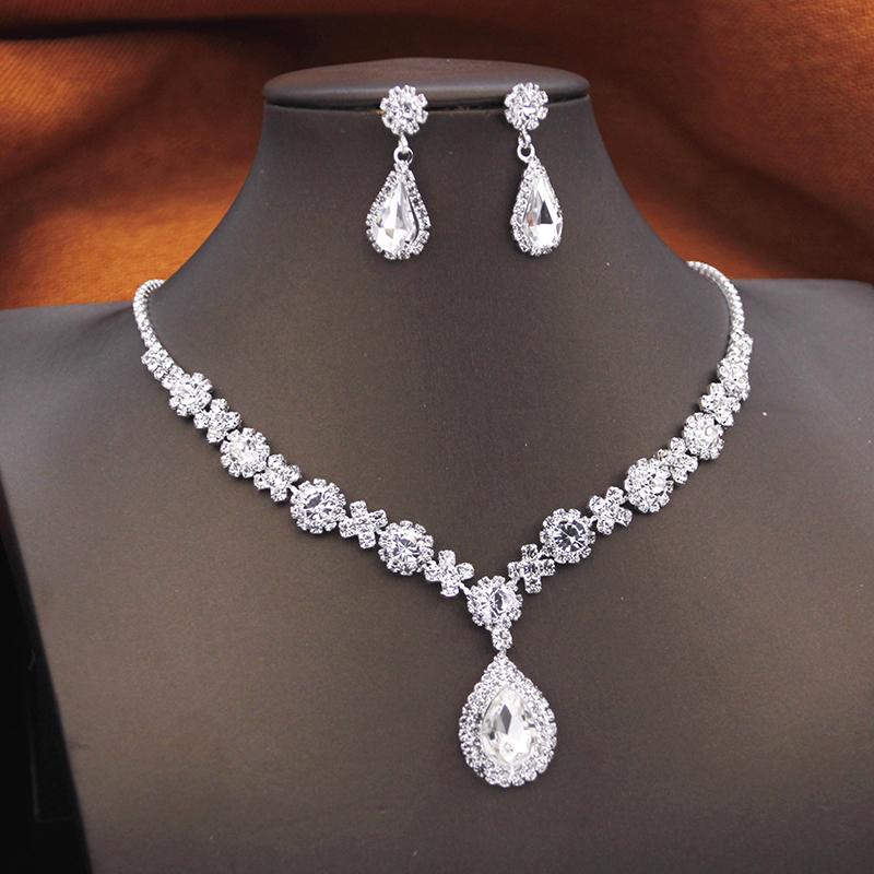 Rhinestone Flower Necklace Set for Women Choker Necklace and Earrings Party Birthday Wedding Dress Bridal Jewelry Sets Fashion