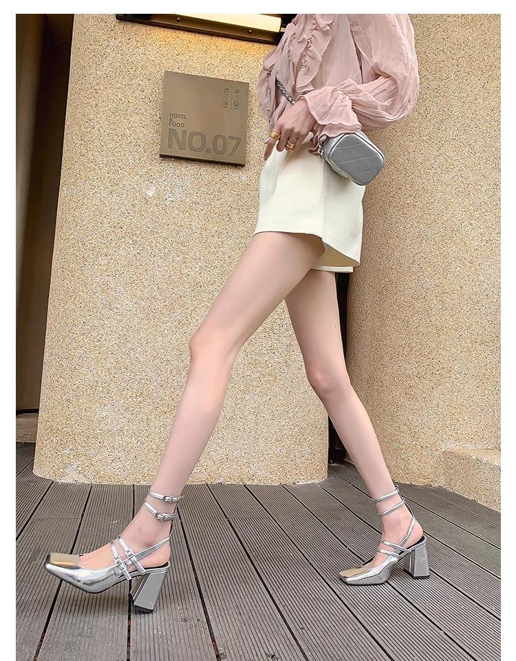 2025 summer new bag head sandals women's French thick heel buckle Mary Jane shoes white high heels silver single shoes