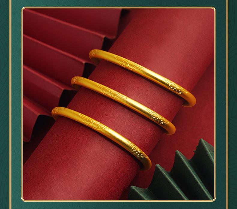 Retro Cloud Heart Sutra Gold Bracelet: Unisex Copper Jewelry, New National Trend