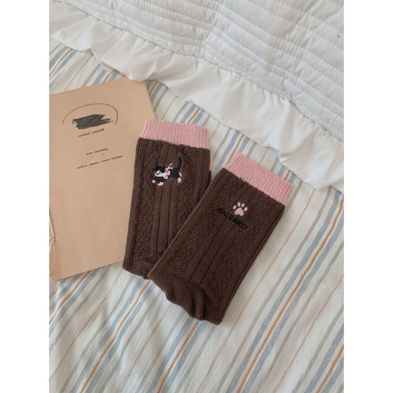 Ladies Autumn New Casual Match Color Linen Pattern Cat Embroidery AB Style Drum Pile Cotton Socks