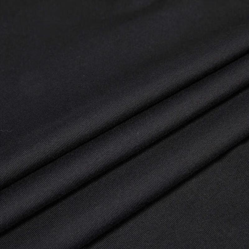 Adidas Pánské sportovní tričko s krátkým rukávem, lehké, s kulatým výstřihem, jednobarevné, černé IA8129