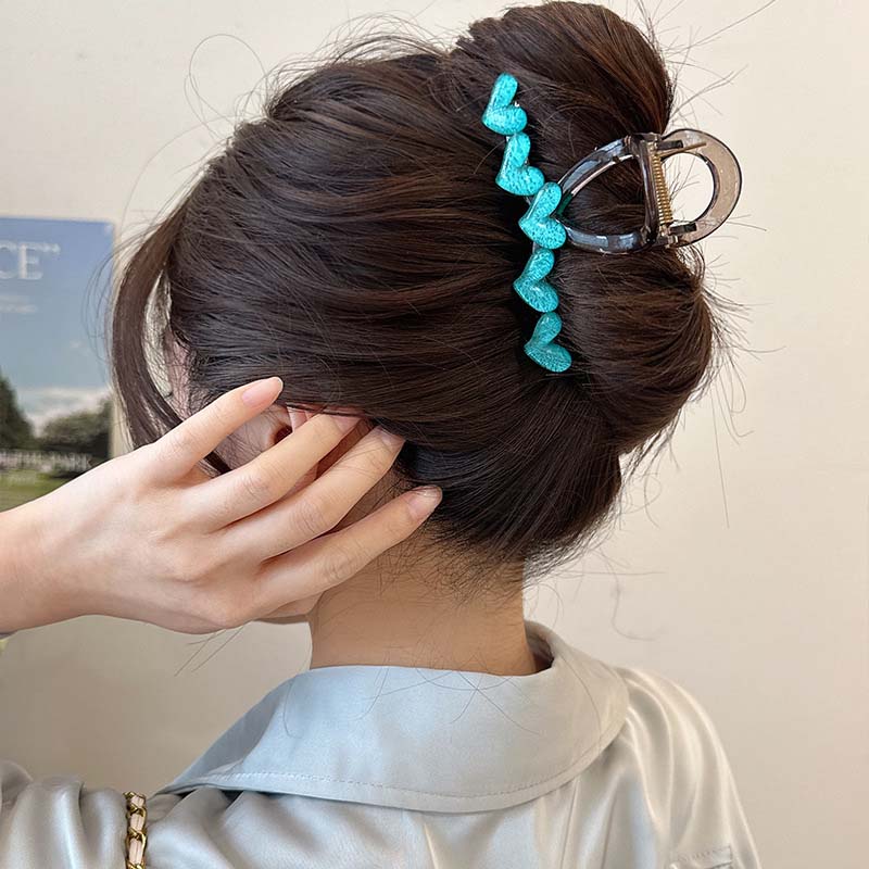 Korean Jelly Pink Acrylic Heart Hair Claws For Women  New Trendy Large Ponytail Hair Clip Headwear Hair Accessories