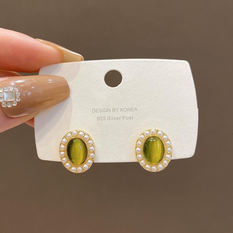 

Silver Needle Small Temperament Pearl Stud Earrings Women s Baroque Round Earrings Sweet Personality Earrings