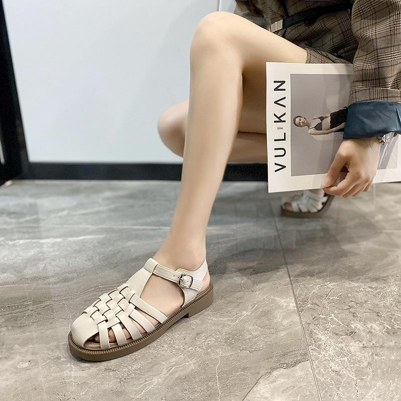 Mode Damen Sandalen Baotou Einzeilige Schnalle Niedrigen Absätzen Sandalen Damen 2024 Sommer Geflochtene Römische Damenschuhe Flache Damen Sandalen