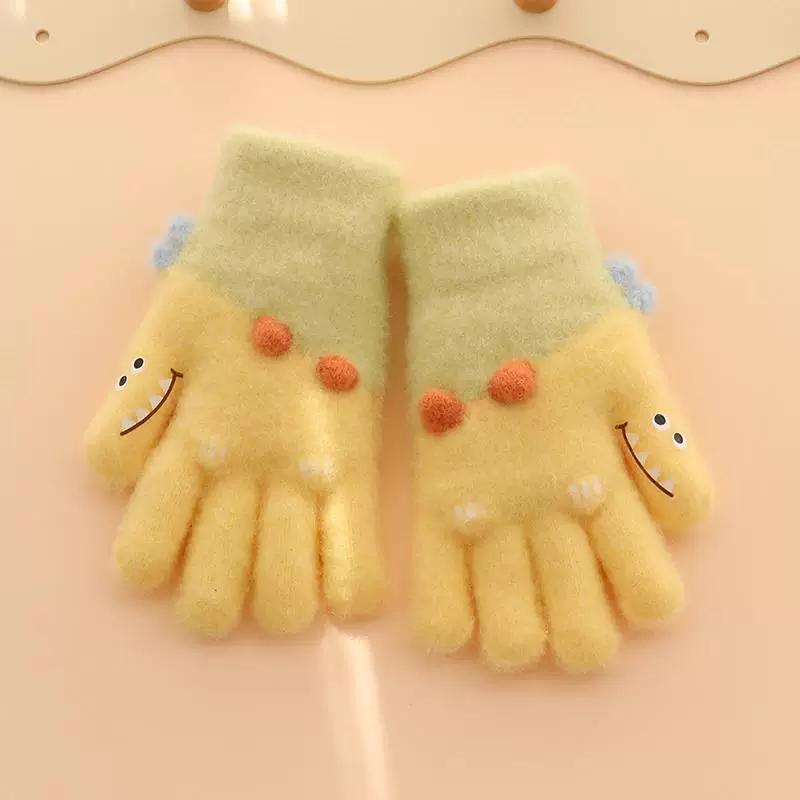 Baby Gloves for Winter, Cute and Warm for Toddlers, Boys and Girls, Five-Fingered Plush Gloves for Babies