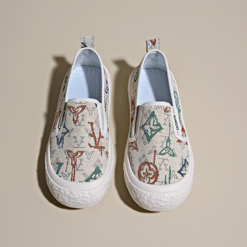 Soft sole not tired feet canvas shoes summer new fisherman shoes lazy cloth shoes young