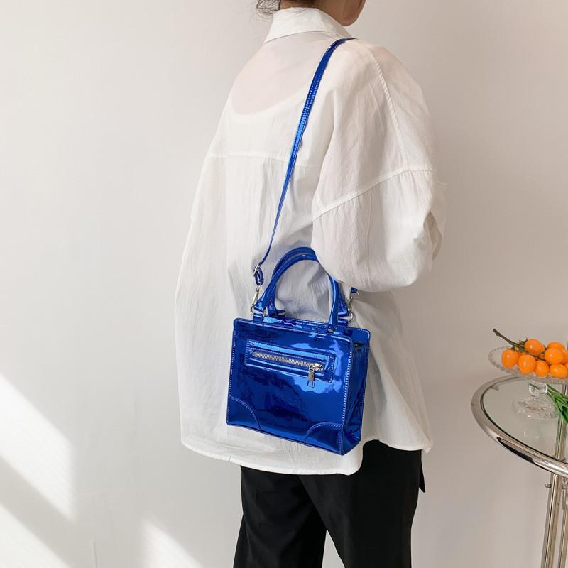 Fashionable Small Square Bag Versatile Pu Material Handbag With Zip Closure For Daily Use