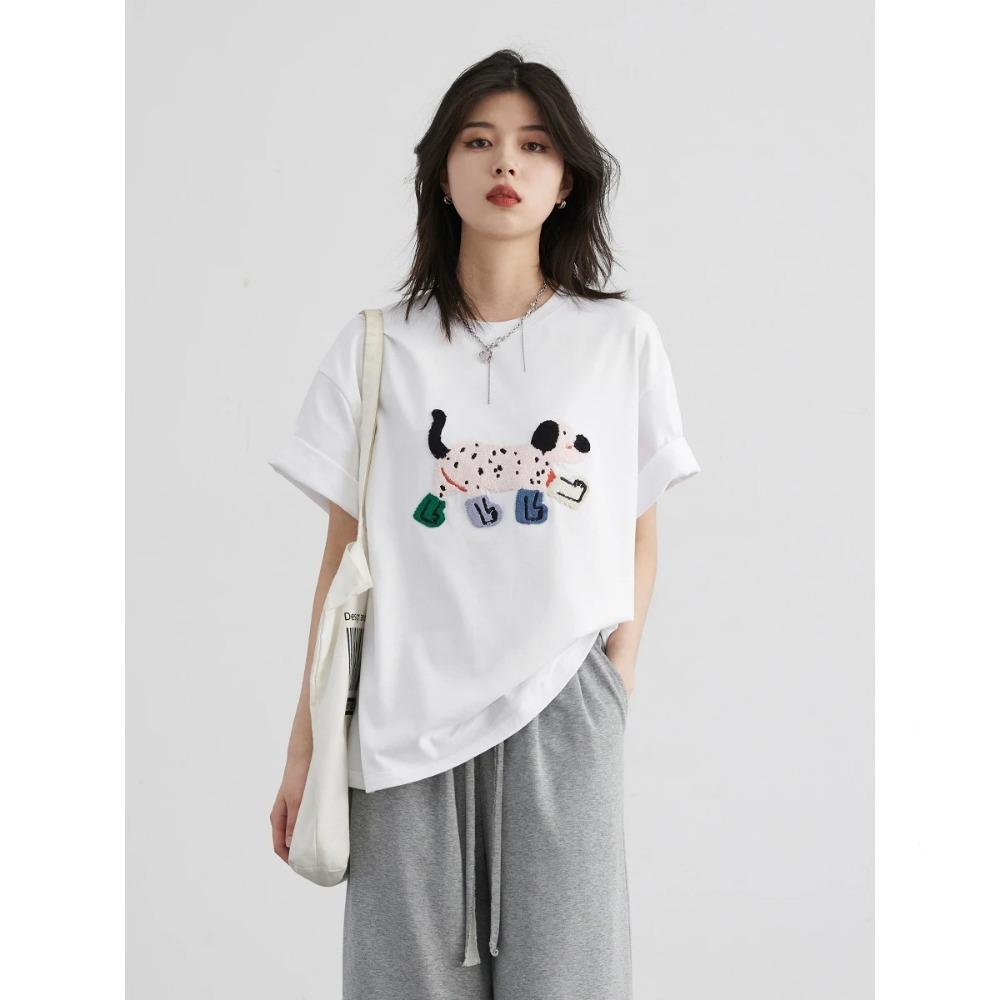 

Women s casual round neck short-sleeved T-shirt with dog embroidery pattern, loose and fun top. 5XL