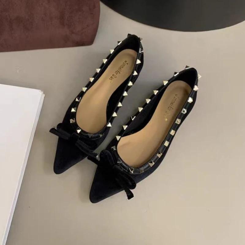 2024 Women Ballet Flats Shoes Spring Summer New Casual Walking Loafers Pointed Toe Women Designer Lightweight Slip On Sneakers