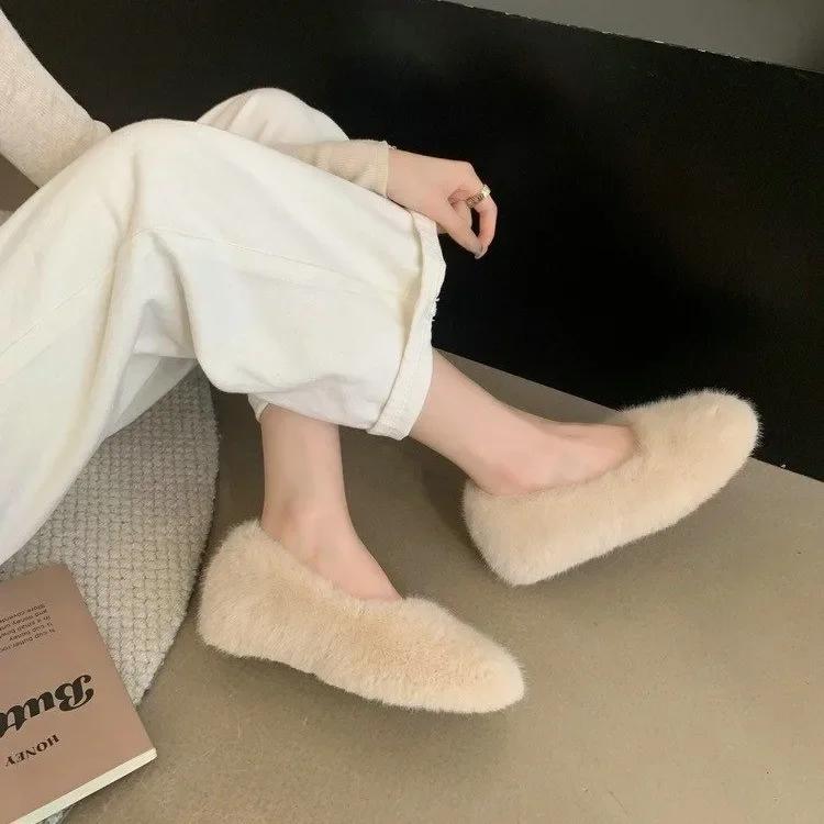 Winter Women's Keep Warm Plus Velvet Flats New Fashion Fur Slip On Casual Shoes for Women Light Walking Shoes Zapatos De Mujer
