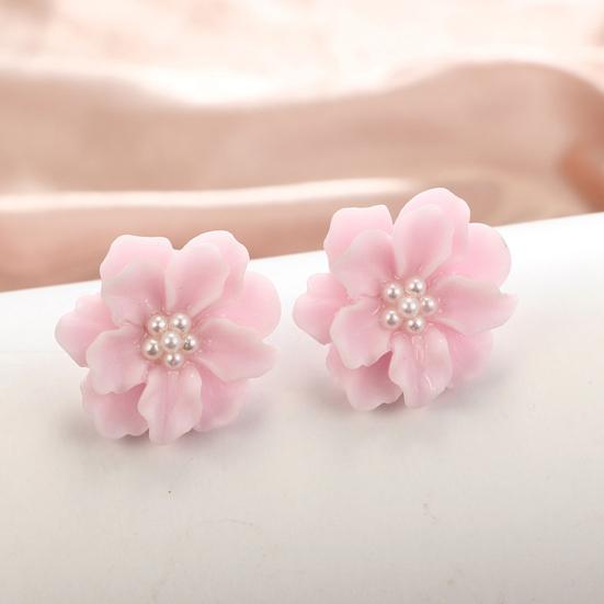 1 Pair Stud Earrings Anti-allergy Decorative Exquisite Temperament Hyperbole Flower Faux Pearl Earrings for Dating
