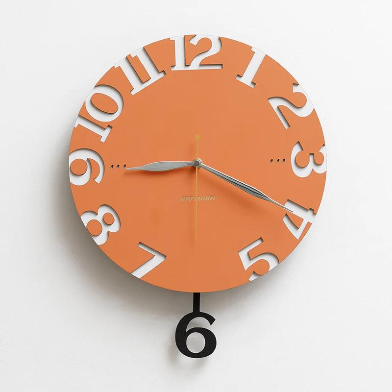 Metal Minimalist Wall Clocks Modern Aesthetic Pendulum Elegant Clock Stylish Luxury Digital Nordic Clocks Wall Silent Unique Watches Decoration
