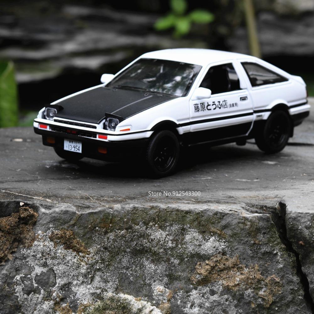 1/32 Scale AE86 Initial D Model Car Toy Alloy Diecast Sound Light Pull Back Classic Simulation Vehicle Models Collection for Kid