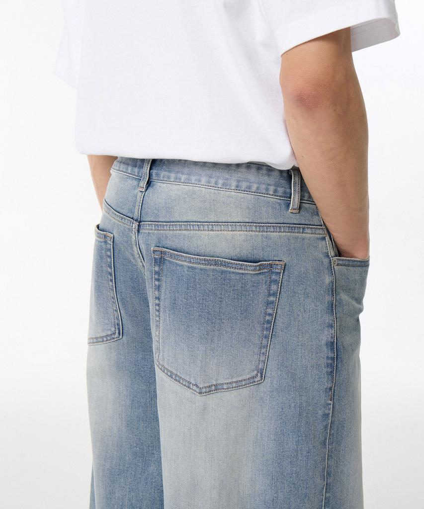 Musinsa Standard [Cooltandard] Big Brush Bermuda Denim Pants [Light Indigo]