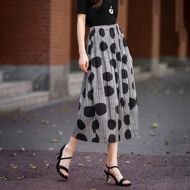 Demana Women s Polka Dot Pleated Midi Skirt M