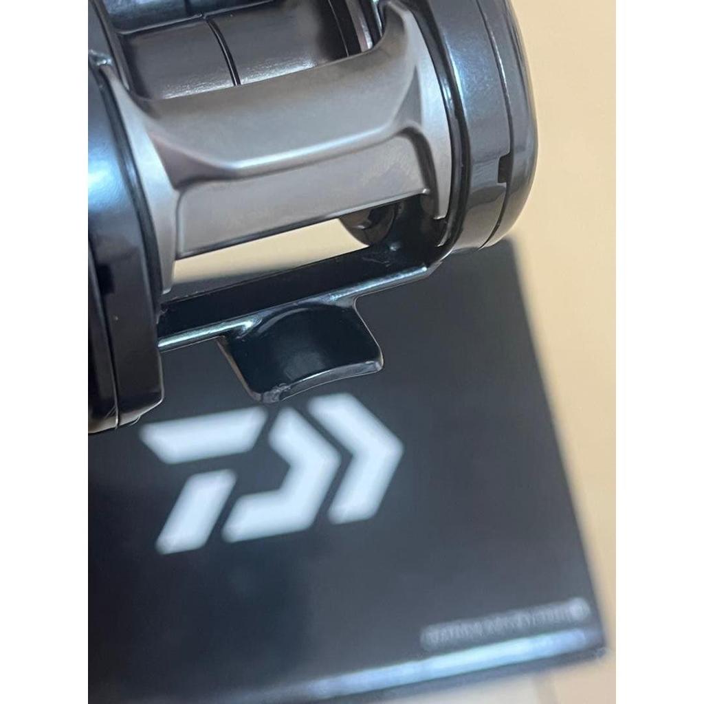 Used Daiwa TATULA SV TW 103SHL +SLP Spool