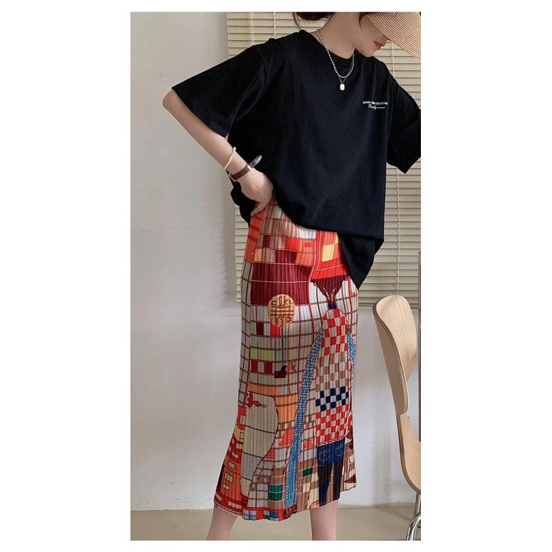 Miyake Cartoon Character Pleated Mid-Length Skirt with Plaid Print and Back Slit