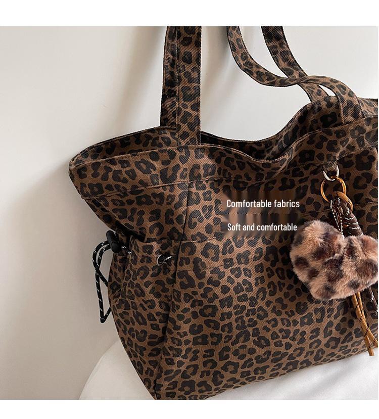 Korean Retro Leopard Print Canvas Tote Bag - Fashionable, Large Capacity, Shoulder/Underarm Style Suitable for Commuting and Shopping