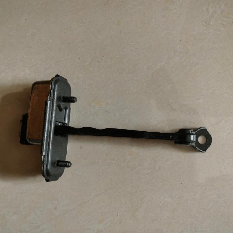 79380-D9000 for kia kx5 sportage QL 2016 2017 2018 Door stopper assembly front left