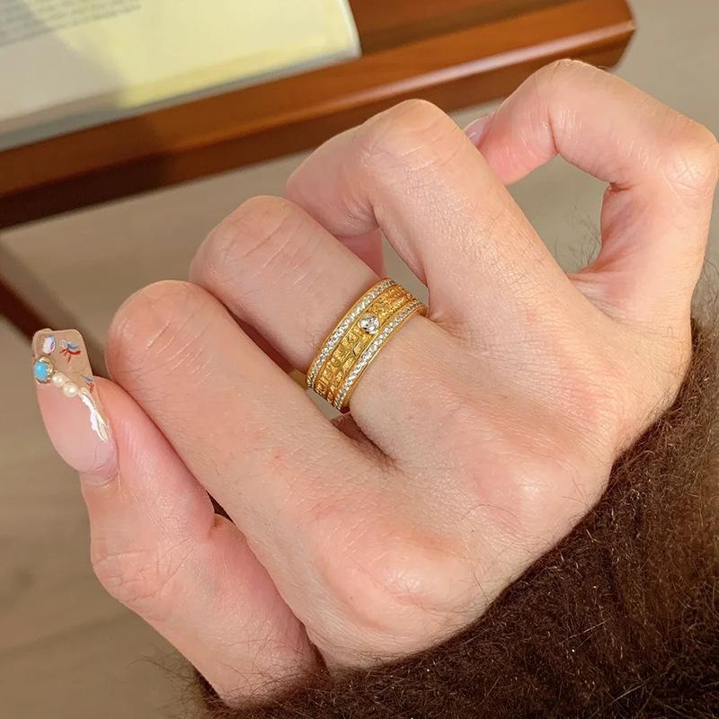 Eleganter Zirkon Lulutong Ring - Nischendesign für Frauen