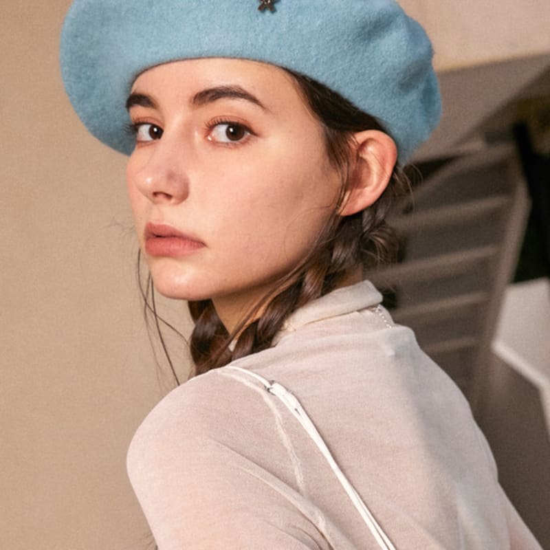 

КАЖДЫЙ ЦВЕТОК ОЧАРОВАТЕЛЬНЫЙ ШЕРСТЯНОЙ НЕБЕСНО-ГОЛУБОЙ БЕРЕТ free