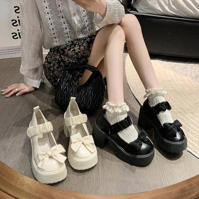 Lolita-Star Plateau-Schuhe für Damen Lässige Niet Lackleder Mary Jane Schuhe