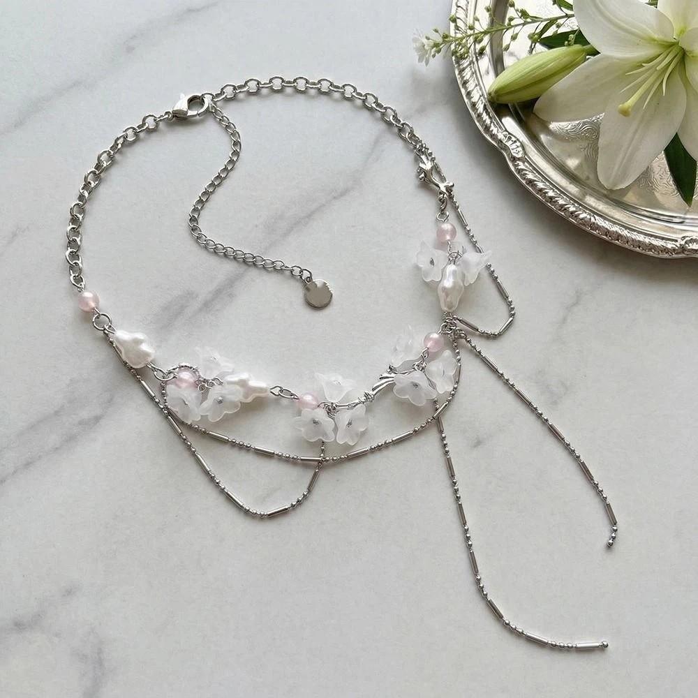 Light Luxury Sakura Necklace French Design Lockbone Chain Tassel Necklace  Niche Collection