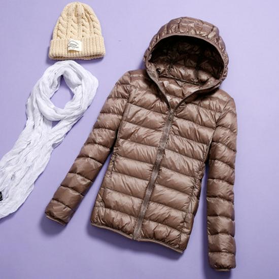2025 Women's Hooded Lightweight Slim-Fit Down Jacket