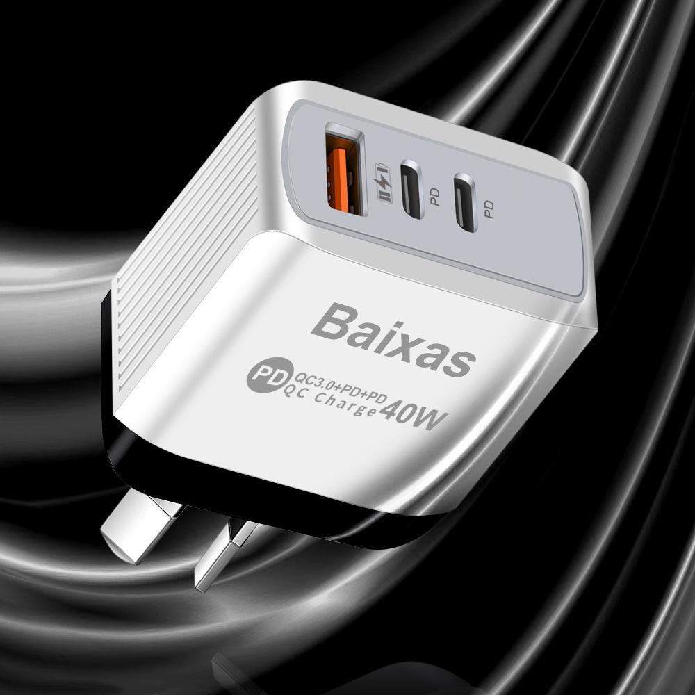 Universal Power Adapter: Compatible with EU, US, UK, AU Standards, featuring 1U + 2PD Charging Ports.