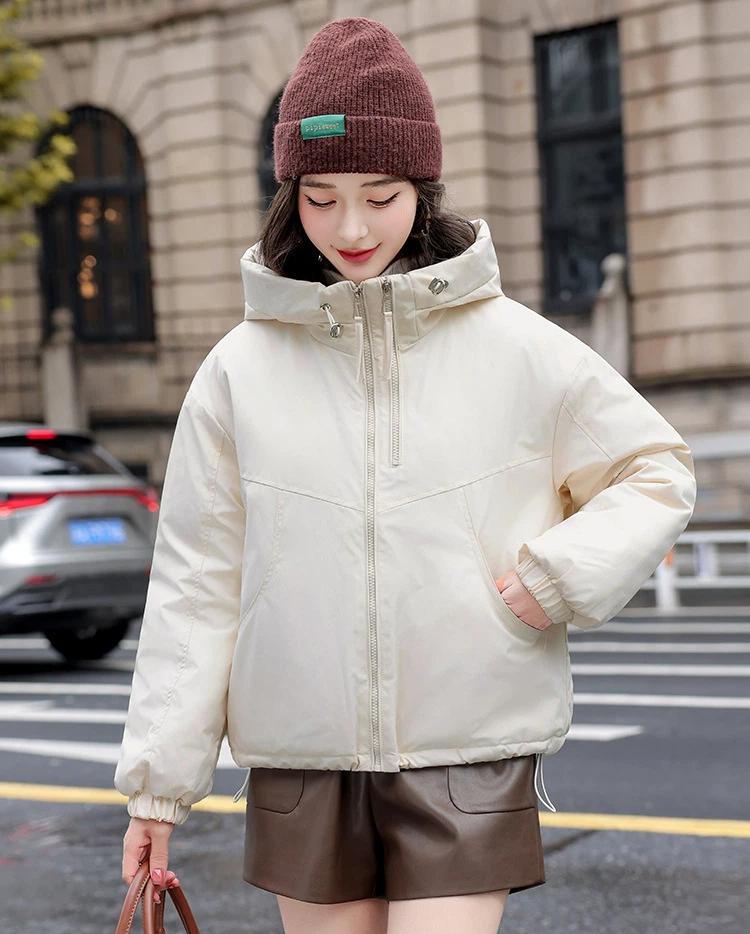 Women’s Short Hooded Quilted Cotton-Padded Winter Jacket