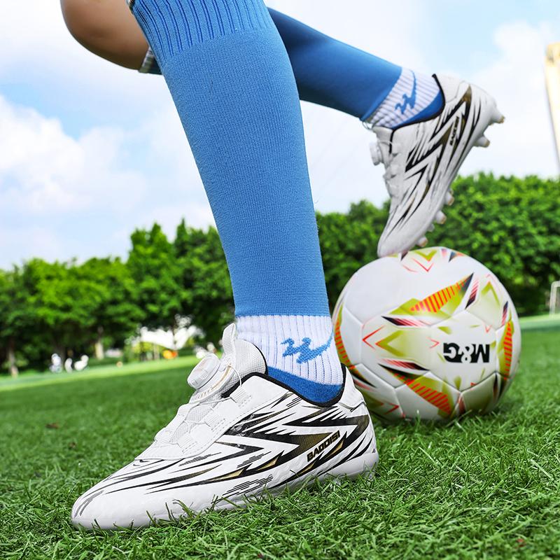 28-39 School Children's Football Shoes with Rotating Buckle and Spikes Soccer Shoes for Boys