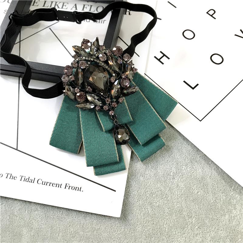 Korean Version of Bow Tie Female College Style Japanese Free-play Female Collar Flower Diamond Jewelry Shirt Accessories Male Bo