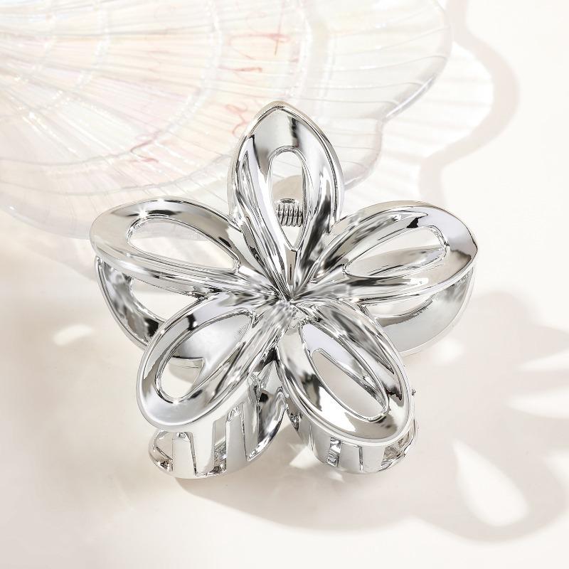 Flower Hair Claw Clip for Women Fashion Hair Clips Crab Clamp Barrettes Girls Hair Accessories Summer Shark Hairpin Headwear 1pc