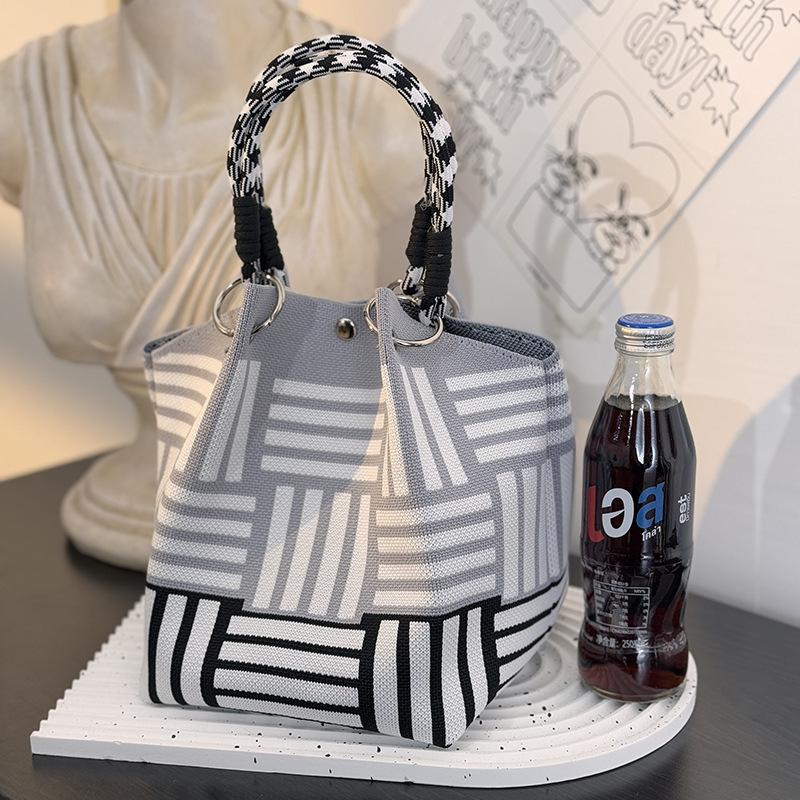 Market general knitted ring buckle bag portable work out large capacity handbag commuting small square bag storage bag